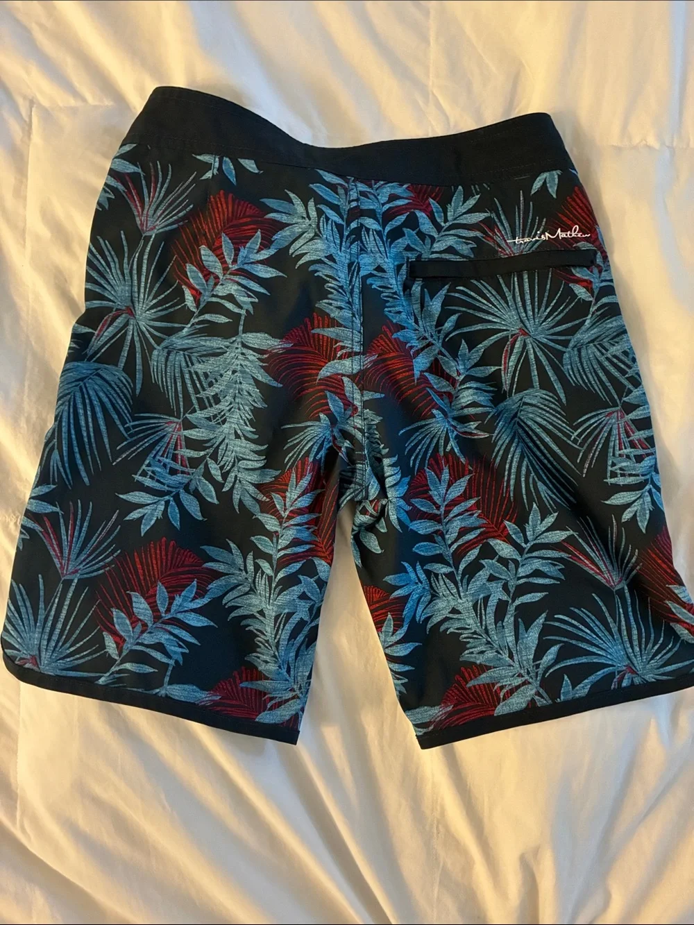 Boys TravisMathew Tropical Print Swim Trunks - Black with Blue & Red Palms sz 12